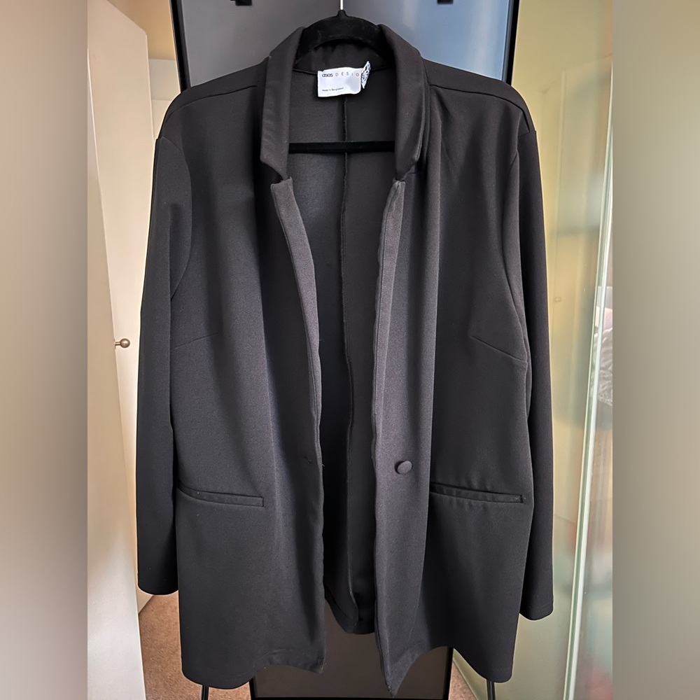 Elegant Black Women's Oversized Blazer